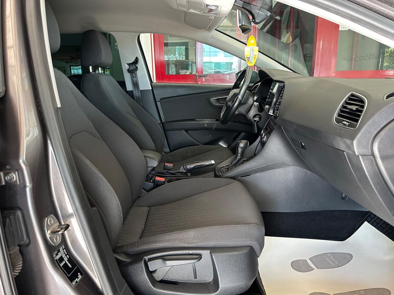Seat Leon 1.6 TDI 105 CV DSG 5p. Start/Stop Style