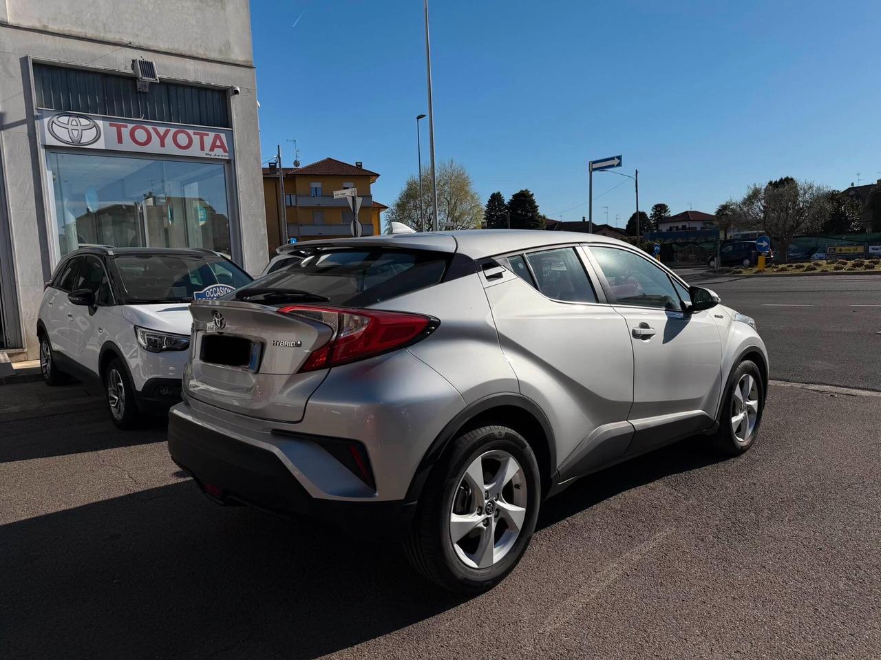 Toyota C-HR 1.8 Hybrid E-CVT Active NEOPATENTATI