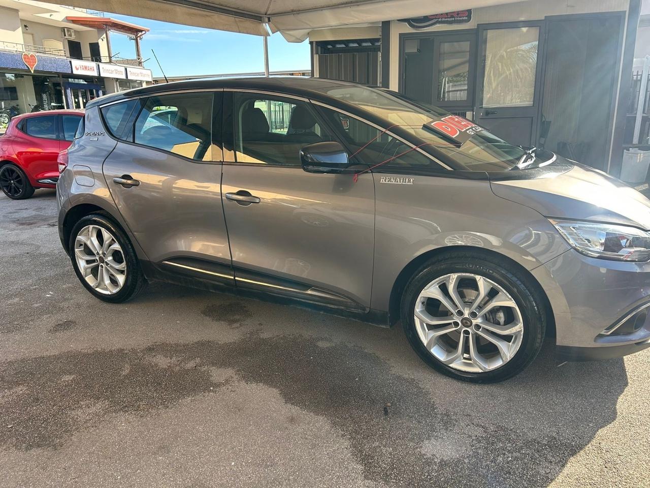 Renault Scenic Scénic Blue dCi 120 CV EDC Initiale Paris