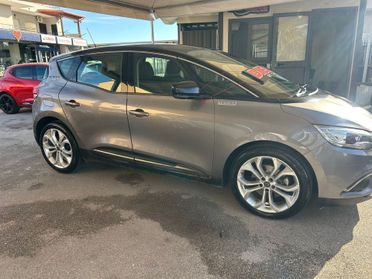 Renault Scenic Scénic Blue dCi 120 CV EDC Initiale Paris