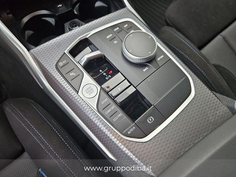 BMW Serie 3 G21 2022 Touring 320d Touring mhev 48V xdrive MSport auto