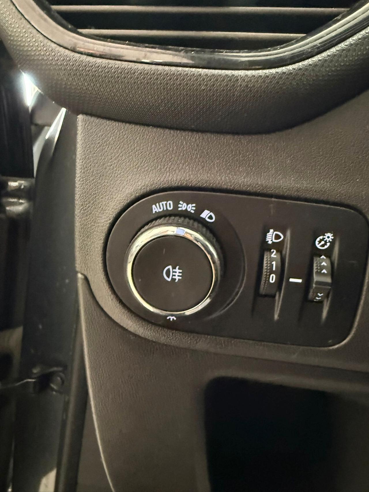 Opel Crossland X 1.6 ECOTEC D 8V Start&Stop Advance