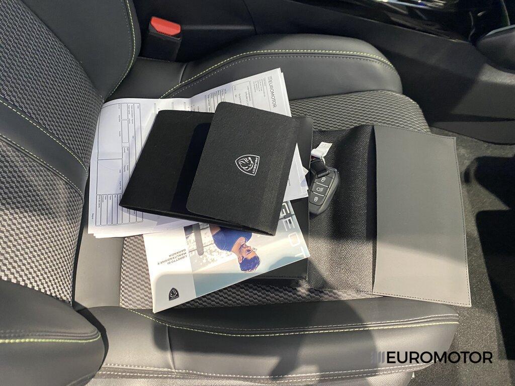 Peugeot 2008 1.5 BlueHDi GT EAT8