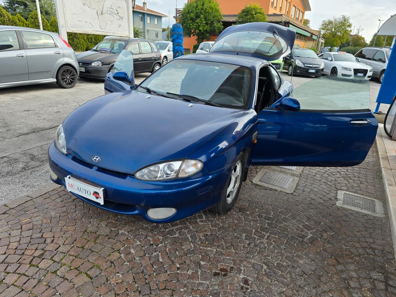 Hyundai Coupe 1.6i 16V cat con 305.000km