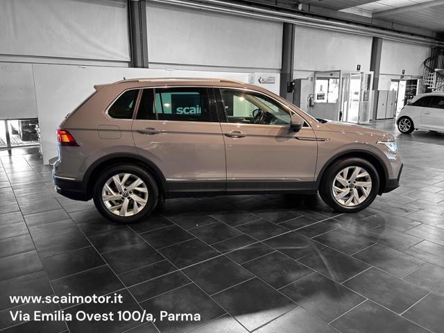 VOLKSWAGEN Tiguan 2.0 TDI 150 CV SCR DSG Elegance