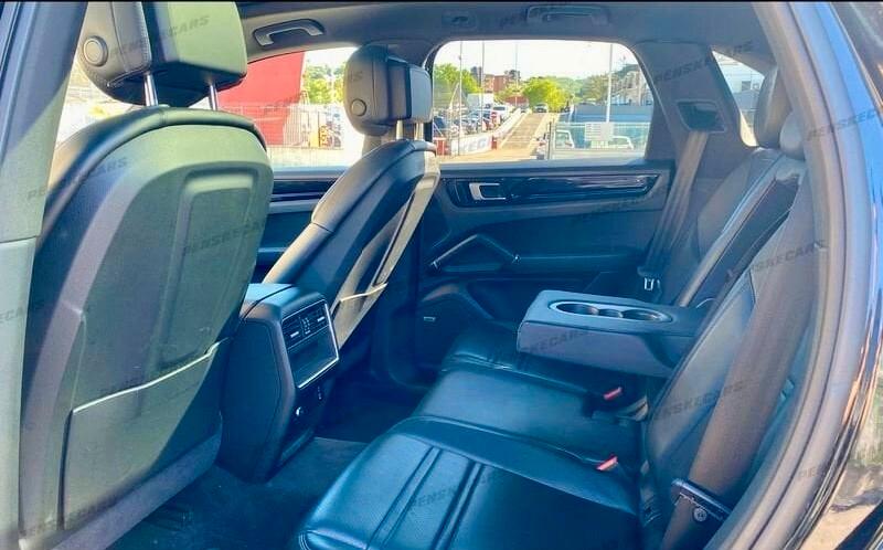 Porsche Cayenne 3.0 V6 462 tot E-Hybrid 10/2020 Euro 6D Temp FULL