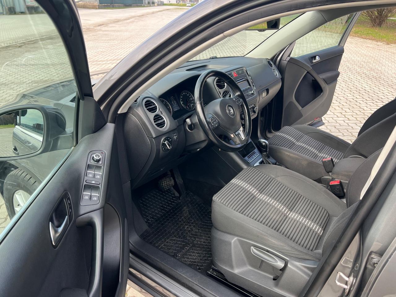 Volkswagen Tiguan 2.0 TDI DPF 4MOTION DSG Sport & Style