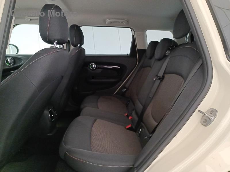 Mini Cooper D Clubman 2.0 D Cooper D Boost Auto