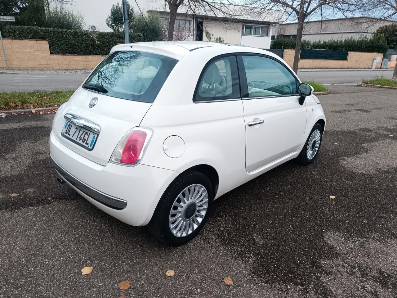 Fiat 500 1.2 Lounge SOLAMENTE 52.000 km