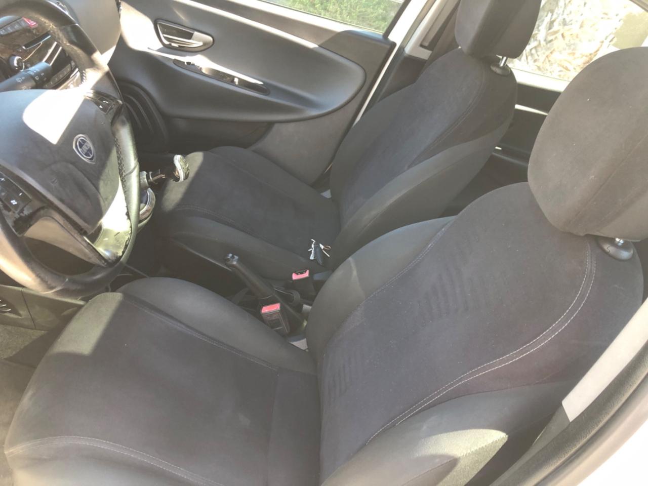 Lancia Ypsilon 1.3 MJT 16V 95 CV 5 porte S&S Platinum