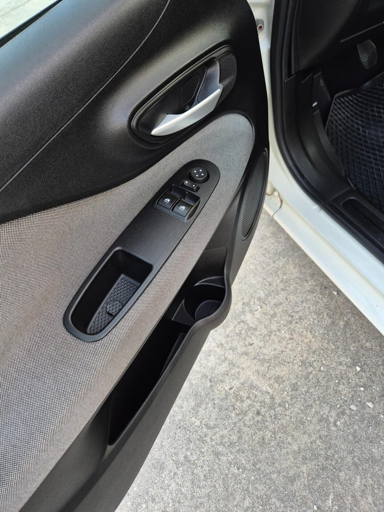 Fiat Punto Evo Punto Evo 1.3 Mjt 75 CV DPF 5 porte