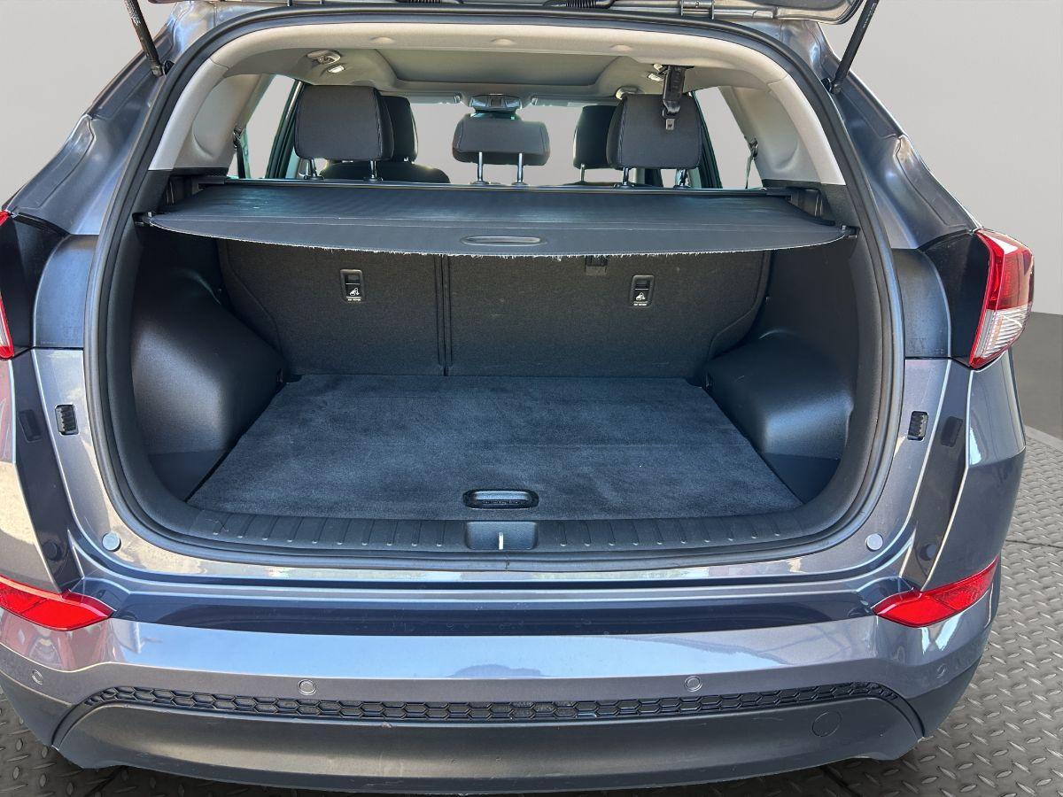 HYUNDAI - Tucson - 1.7 CRDi 115CV XPossible TETTO APRIBILE TELECAMERA