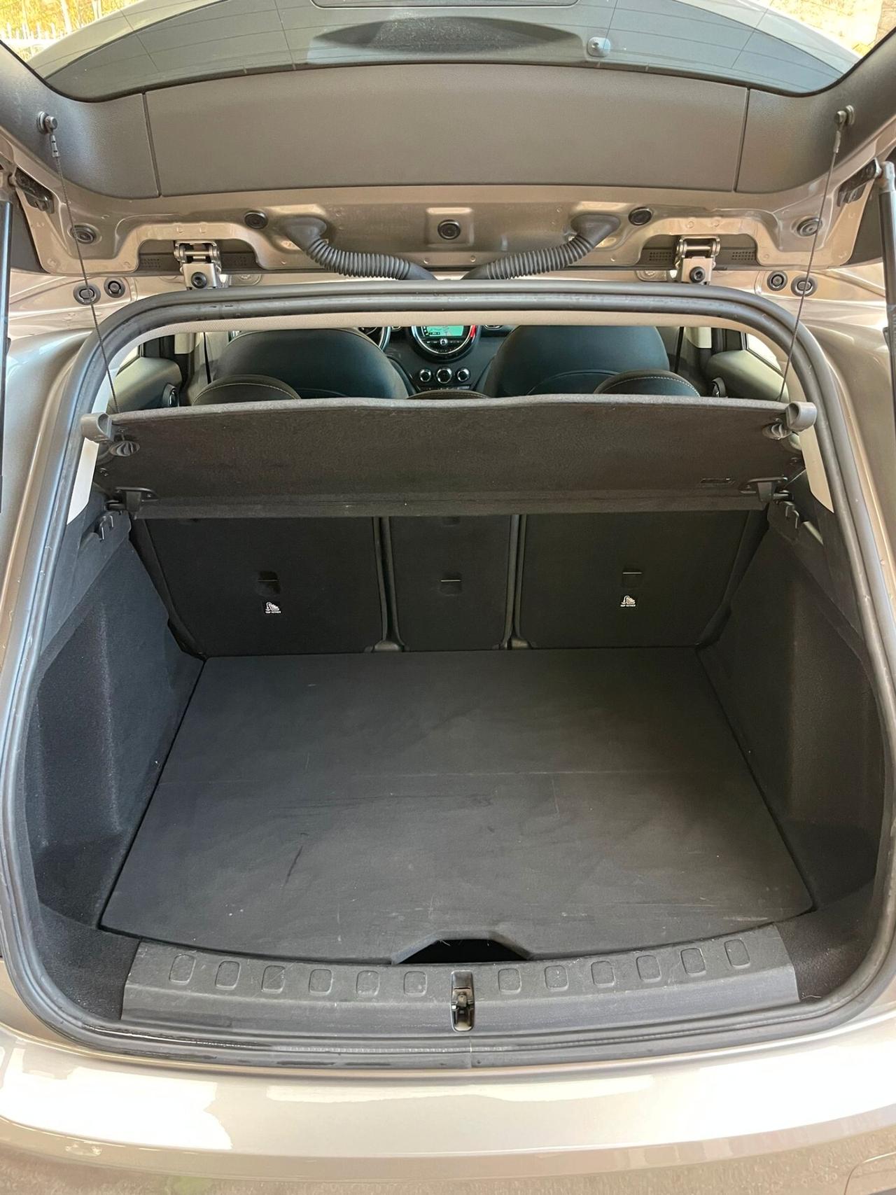 Mini Countryman John Cooper Works 2.0 D Hype ALL4