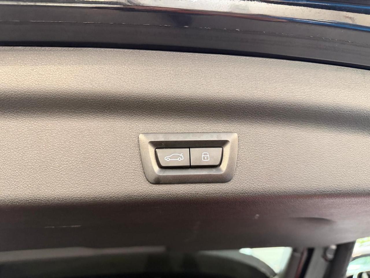 BMW X1 18D X-LINE EDITION ESSENCE 2.0 150CV S-DRIVE PELLE NAVI CAM ANNO 2023