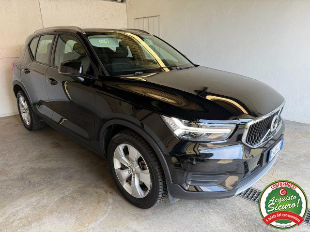VOLVO XC40 D3 AWD Geartronic Momentum