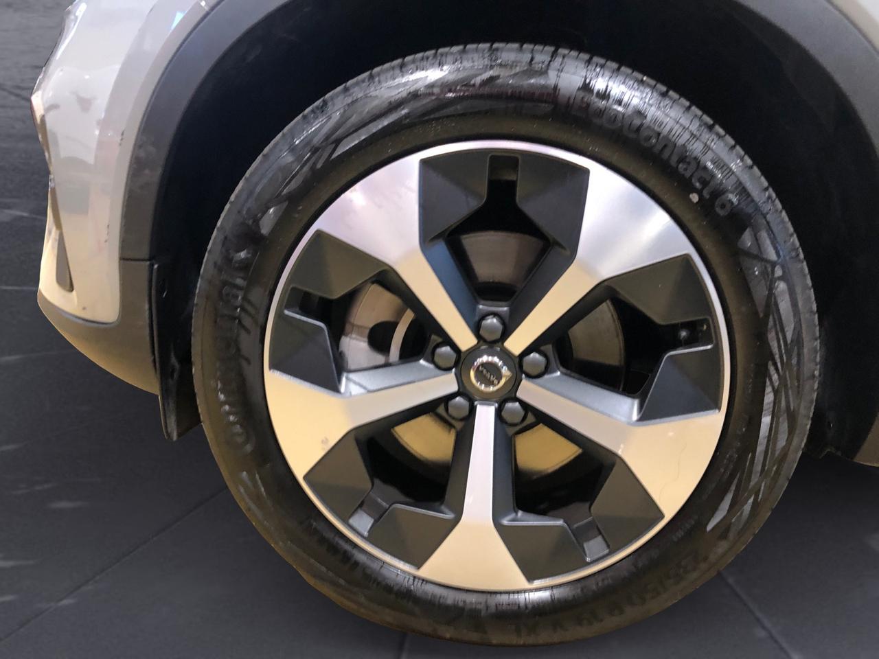 VOLVO XC40 2.0 b3 Core auto