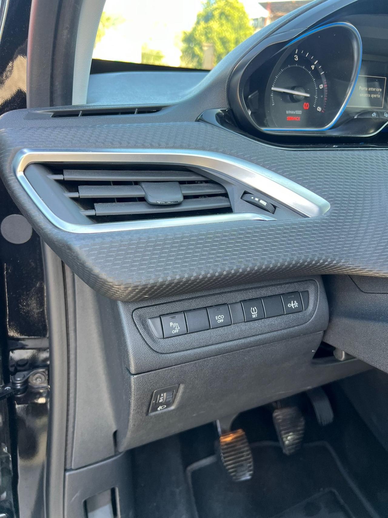 Peugeot 2008 1.6 e-HDi 92 CV Stop&Start Allure