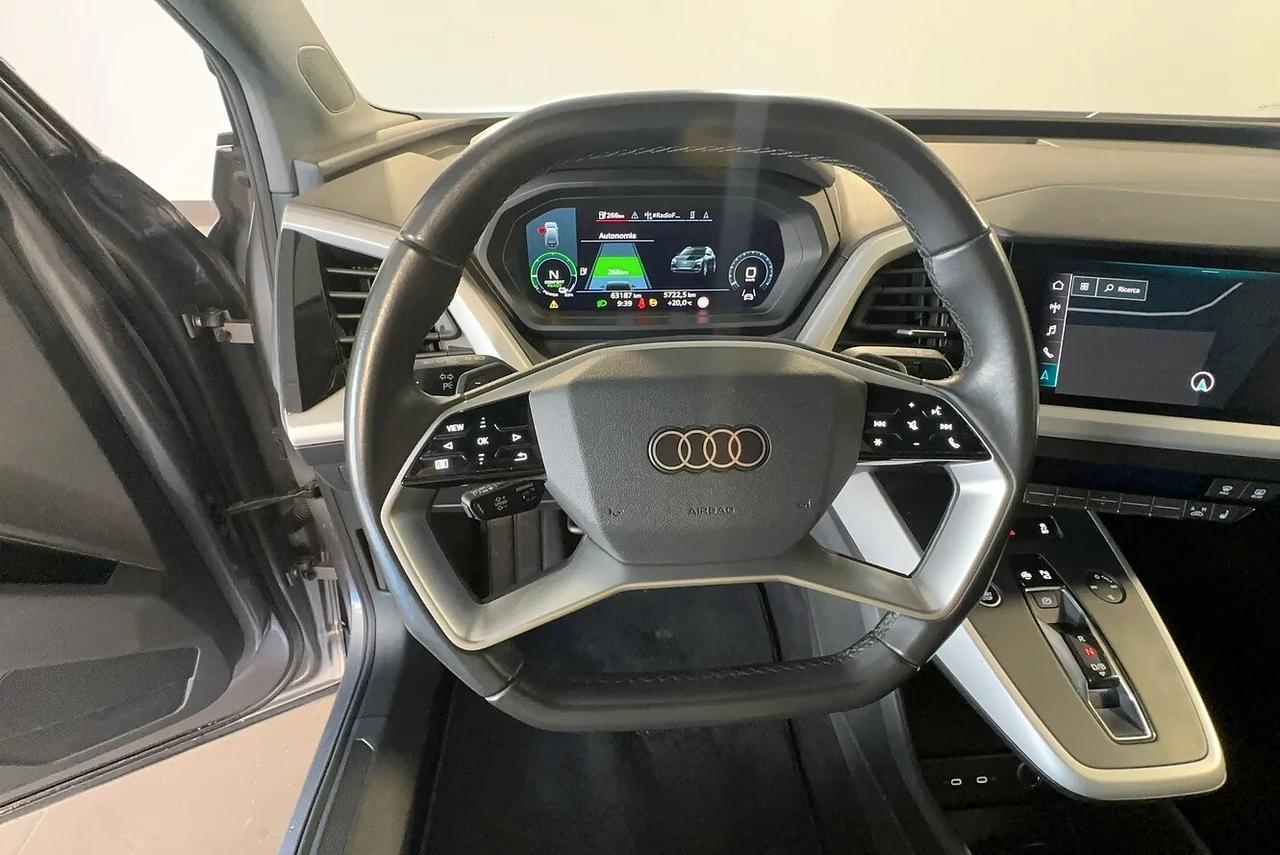 Audi Q4 40 e-tron Business Advanced