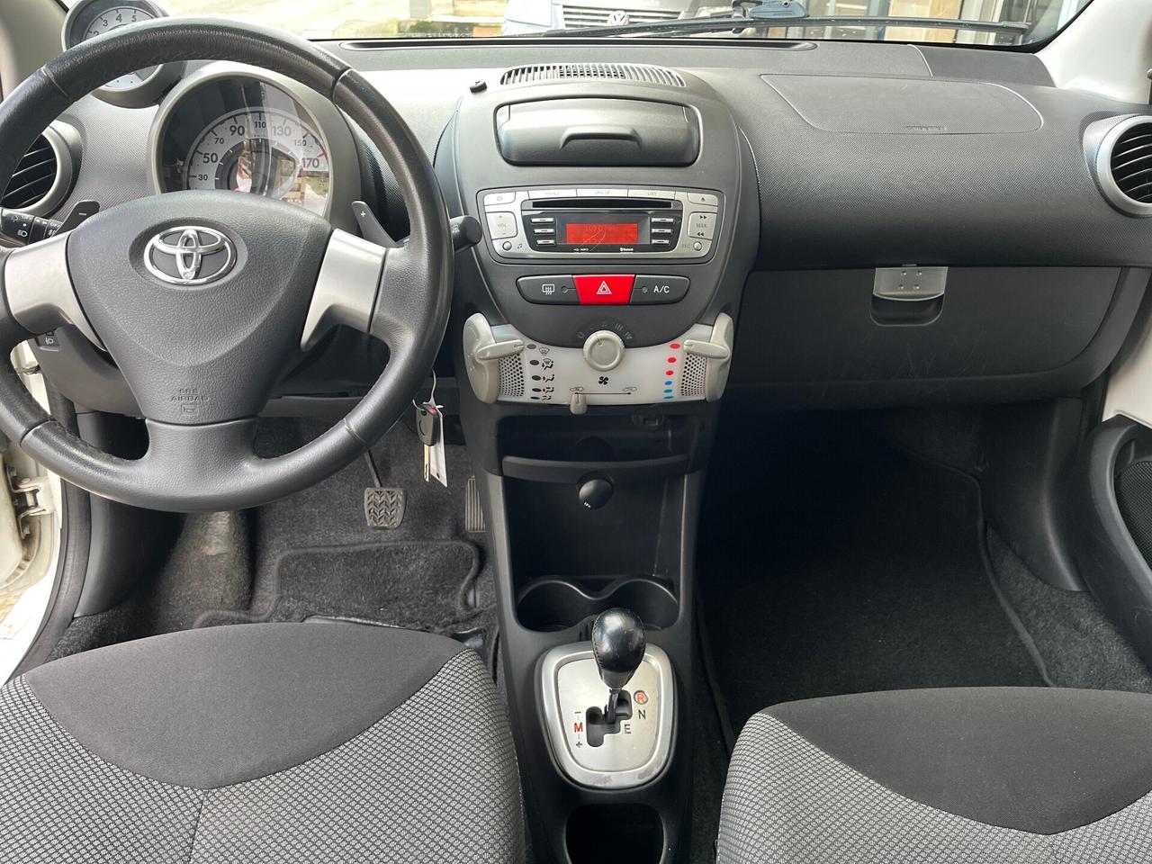 Toyota Aygo 1.0 Benzina 5 Porte Automatica