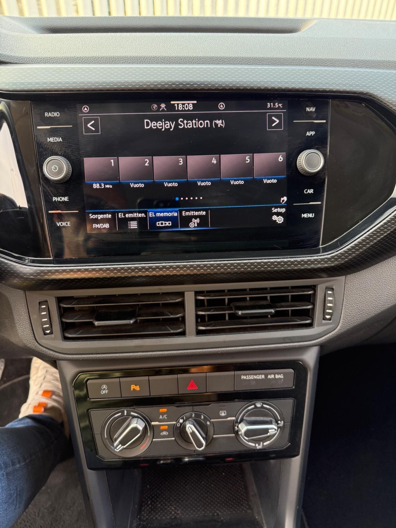 Volkswagen T-Cross 1.0 TSI Sport