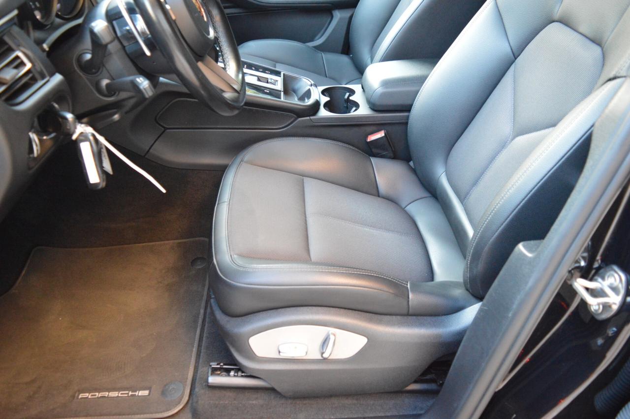 Porsche Macan 2.0 PDK