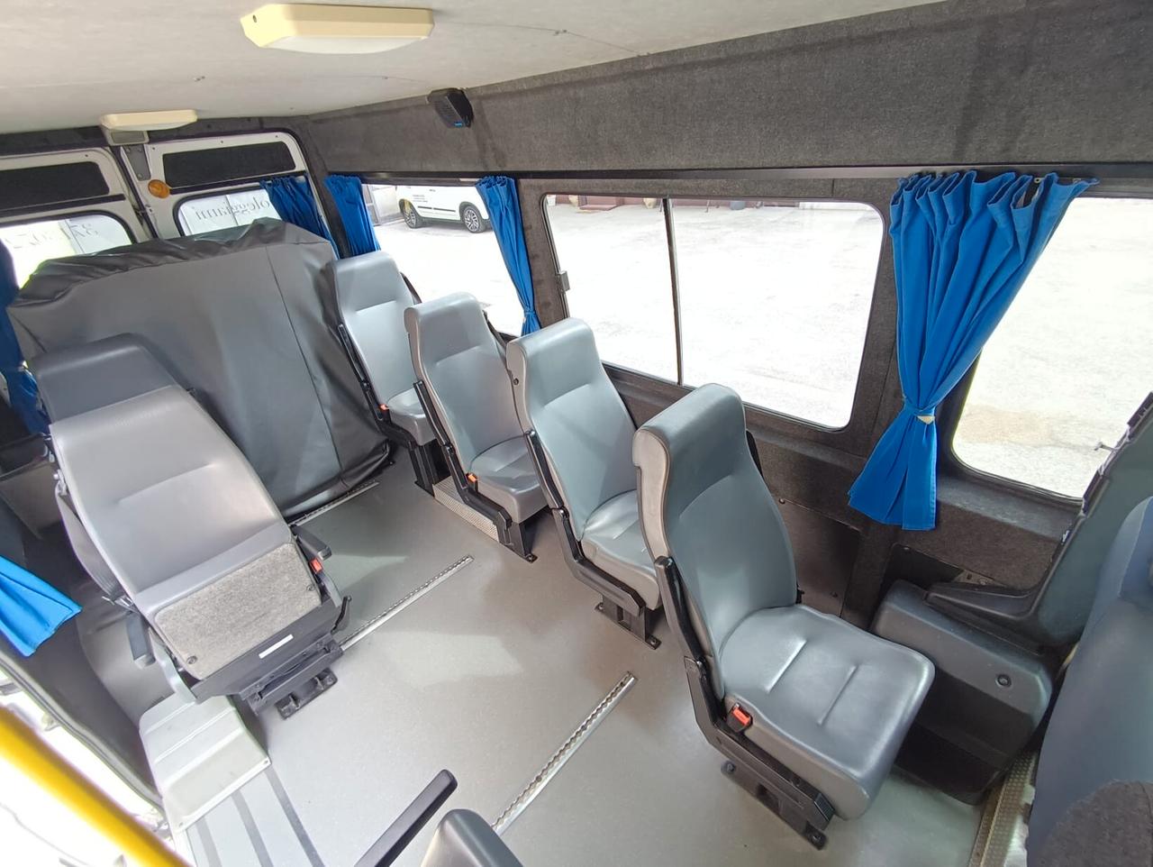 Fiat Ducato Maxi - 9 Posti Trasporto Disabili