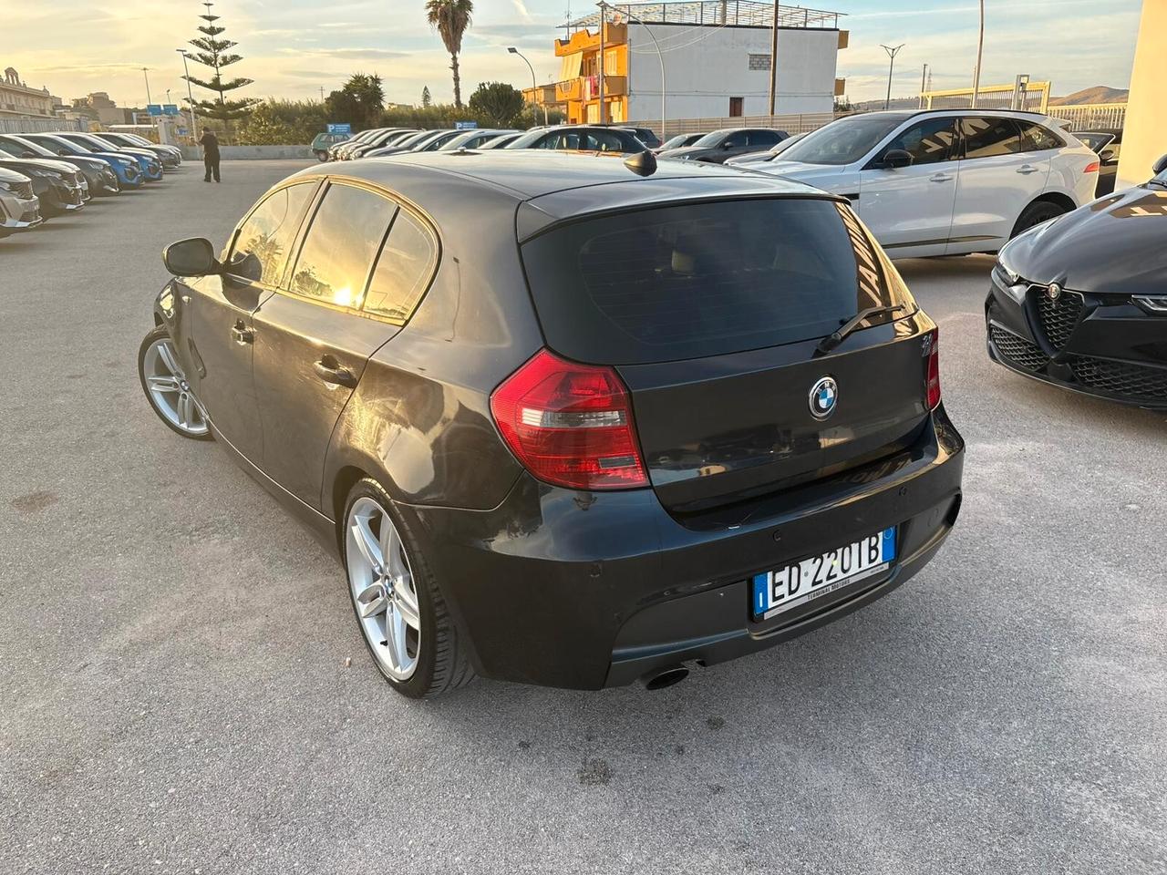 Bmw 118d 2.0 143CV cat 5 porte Futura DPF