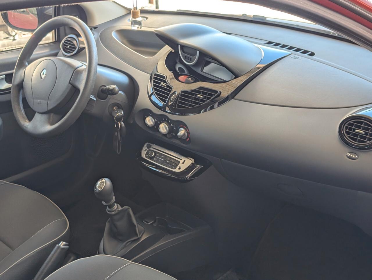 Renault Twingo 1.2 16V Night&Day