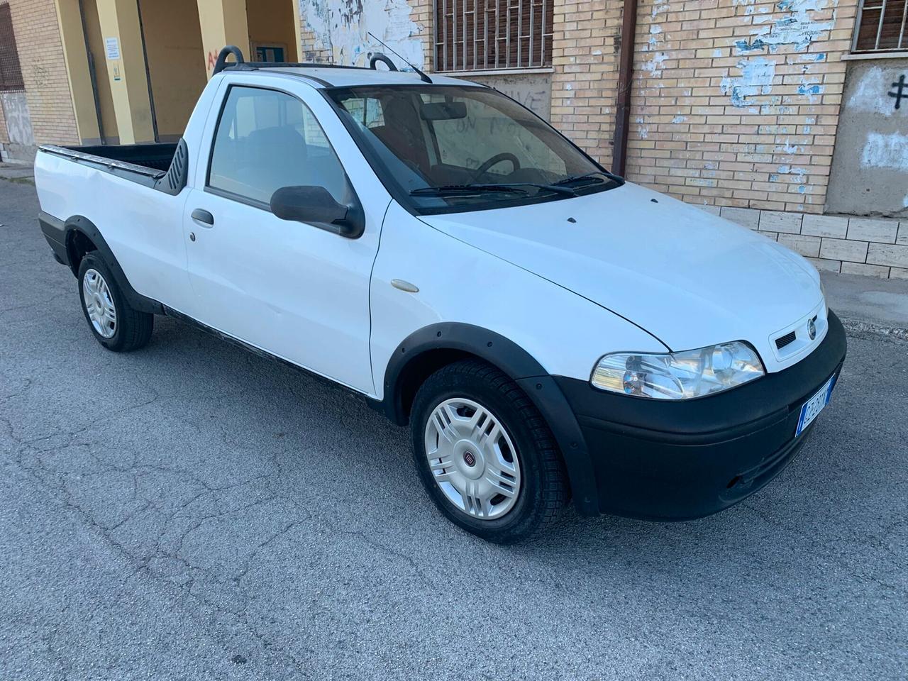 Fiat Strada 1.9 Jtd Cassone grande