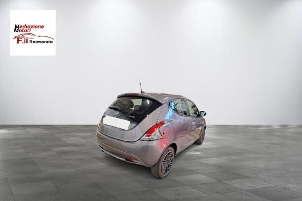 Lancia Ypsilon 1.0 69cv Hybrid/Benzina 43.000KM