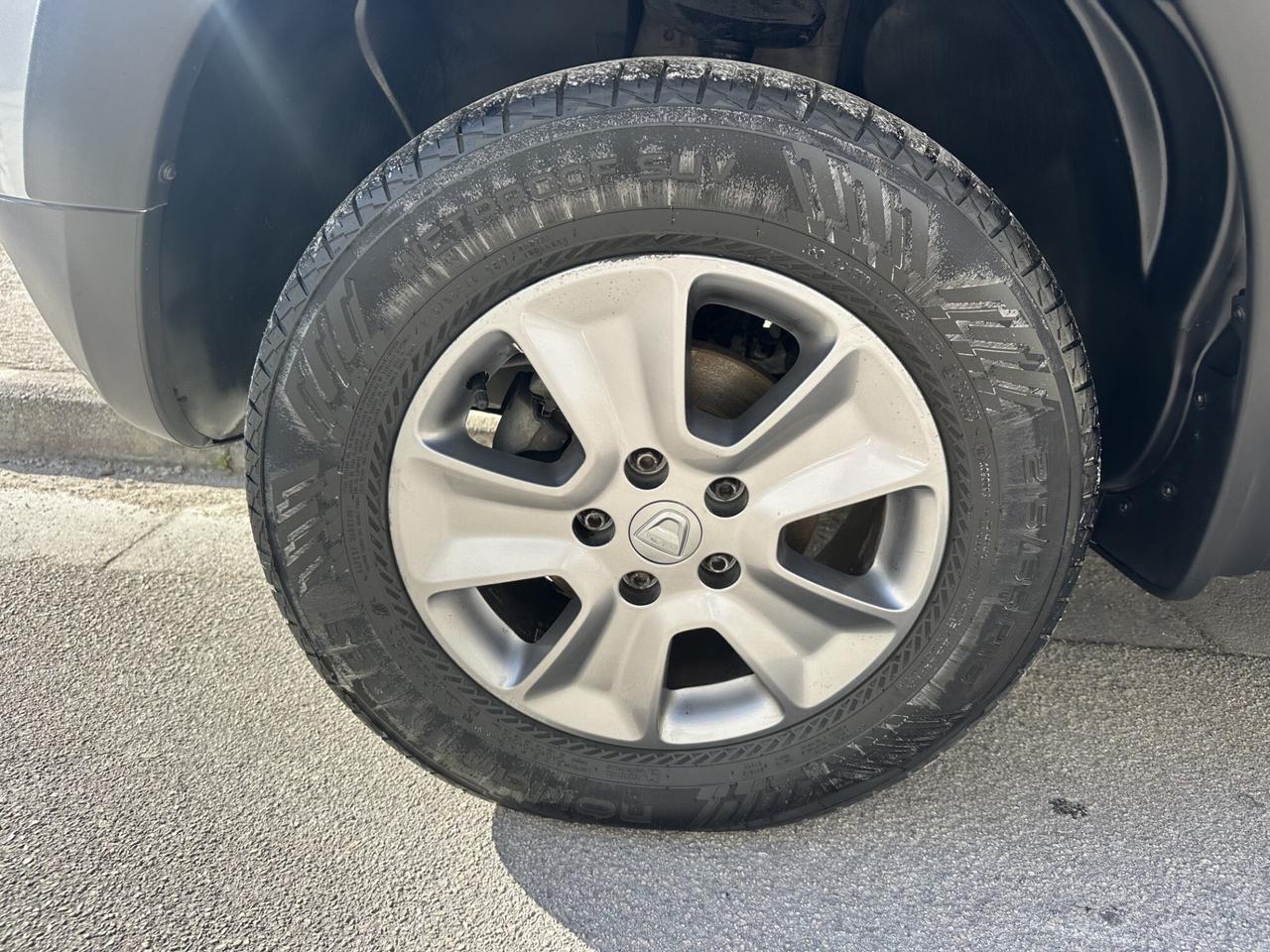 Dacia Duster 1.6 Gpl 105 Cv 2015 Km 130.000