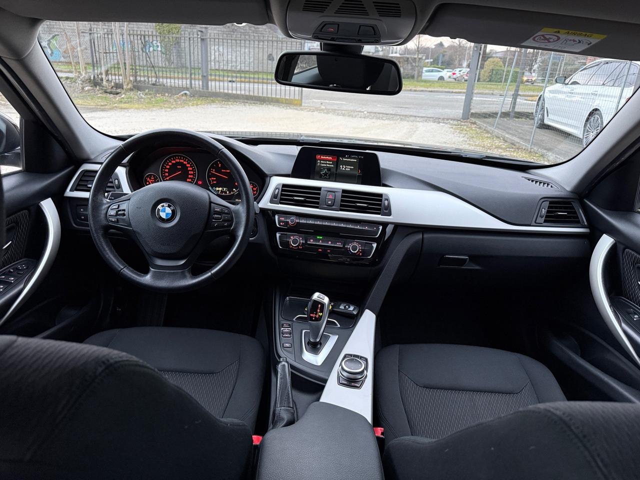 Bmw 318 318d touring sport restyling navi+led euro6d