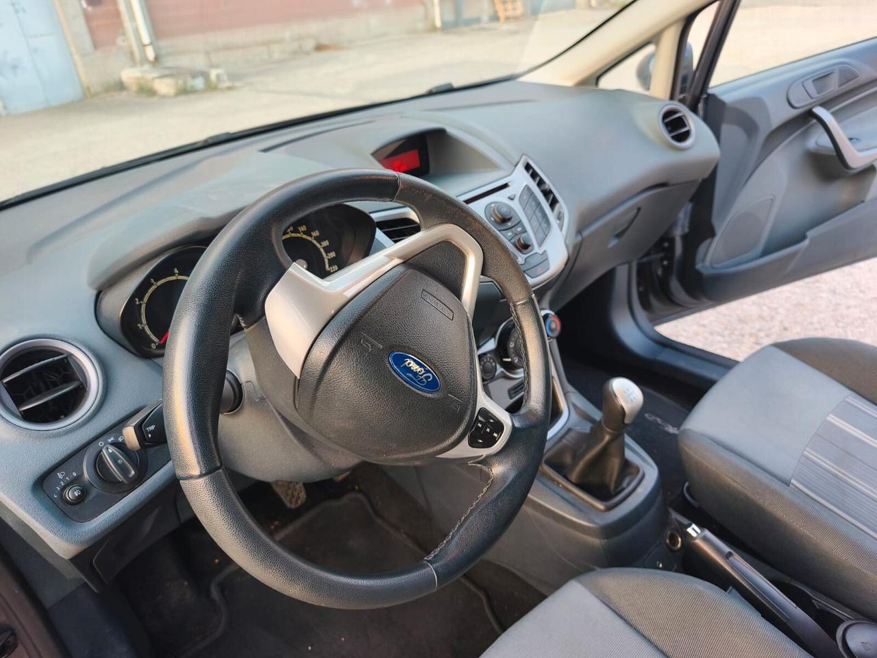 Ford Fiesta 2009---1.2 Benzina Neopatentati