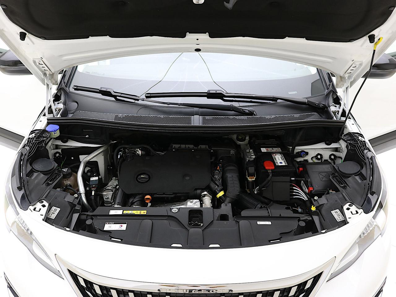 Peugeot 5008 BlueHDi 130 EAT8 - TETTO APRIBILE