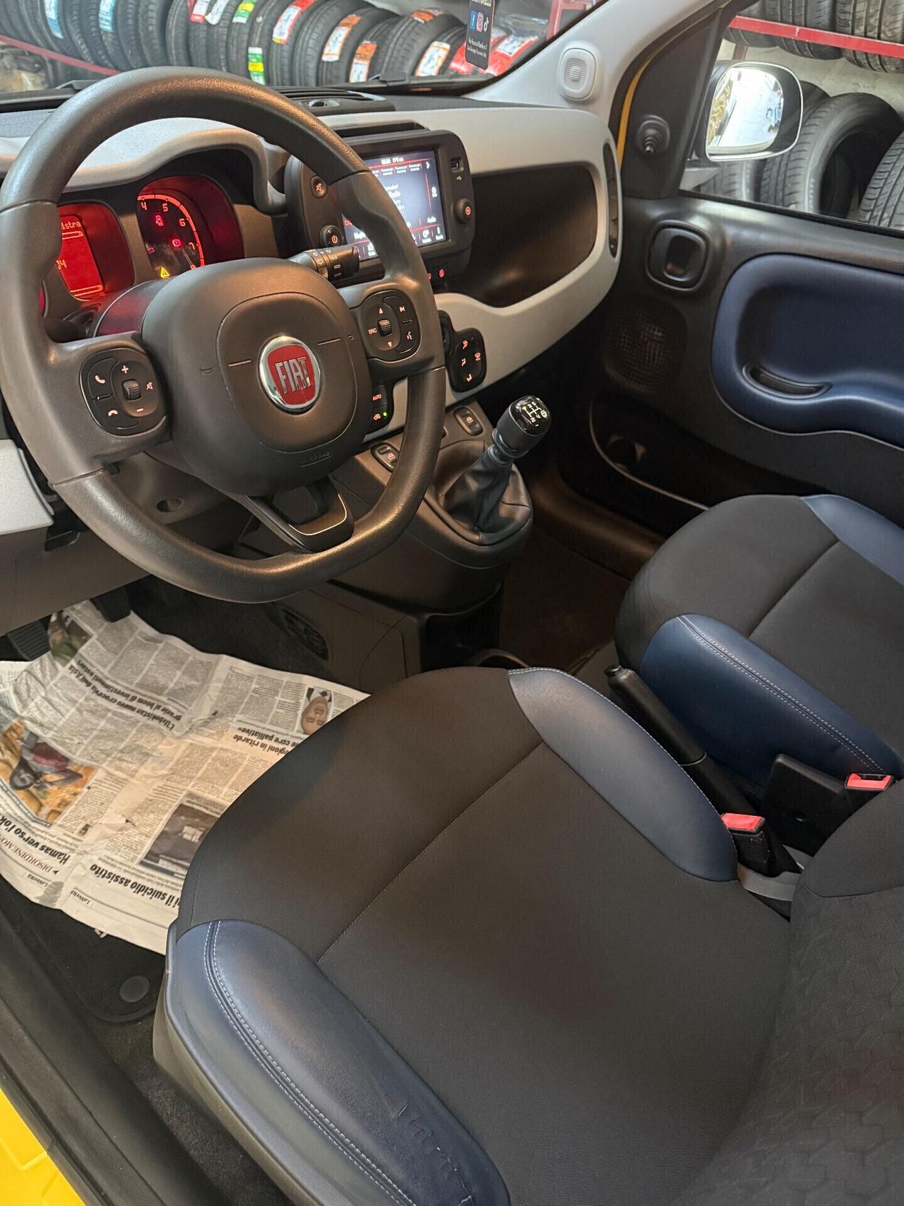 Fiat Panda 1.2 CROSS GPL DI SERiE