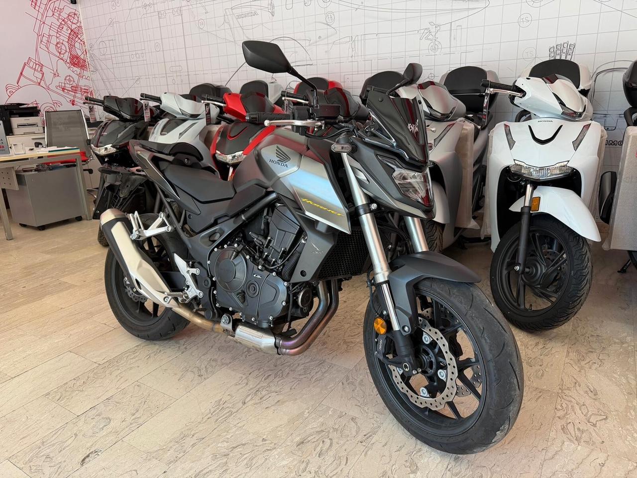 Honda Hornet 750