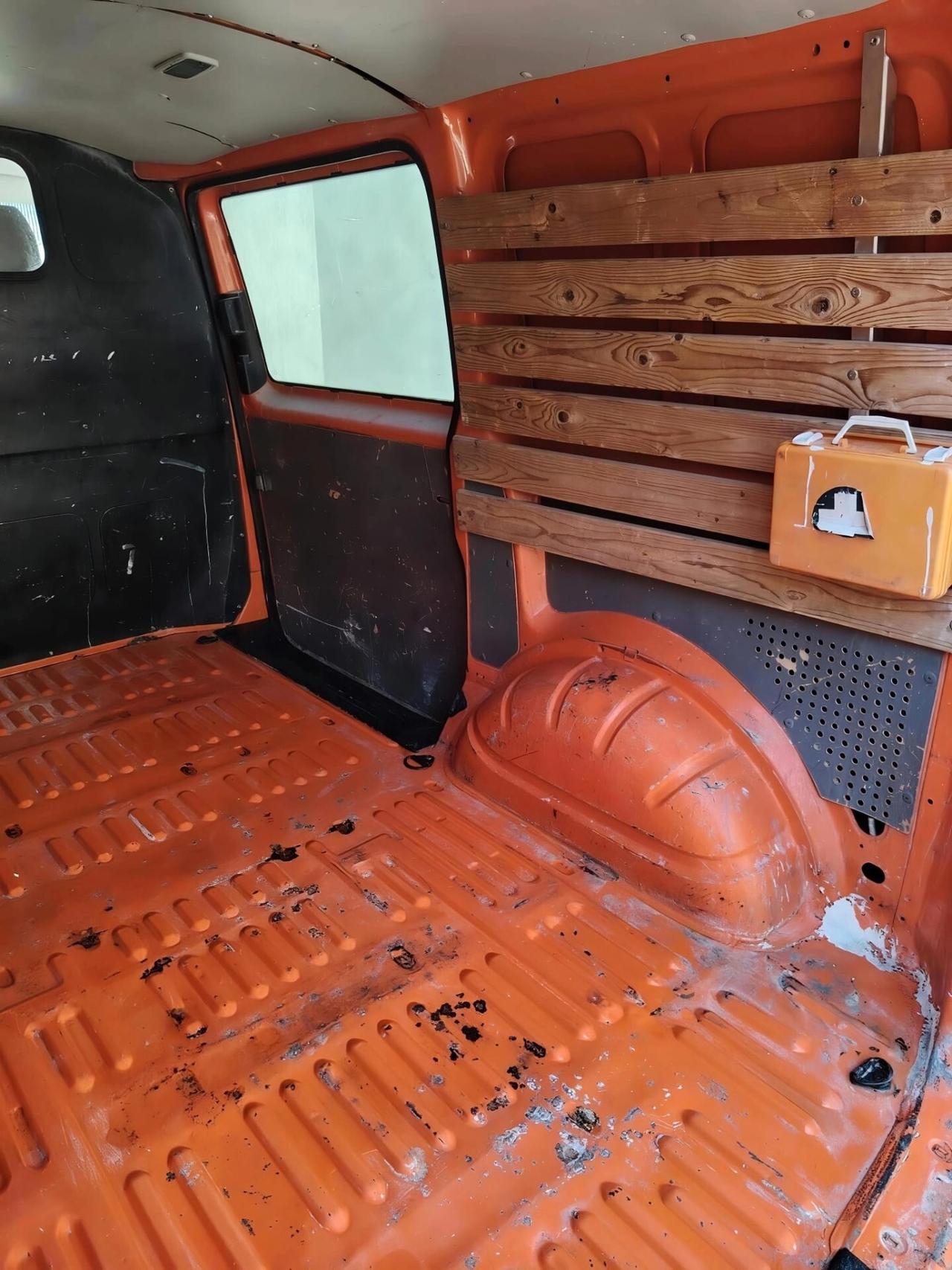 Volkswagen Transporter 1.9 TDI/84CV PL Kombi Duo