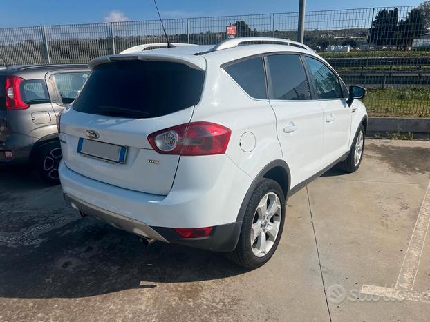 Ford Kuga 2.0 TDCi 136 CV 4WD Titanium DPF