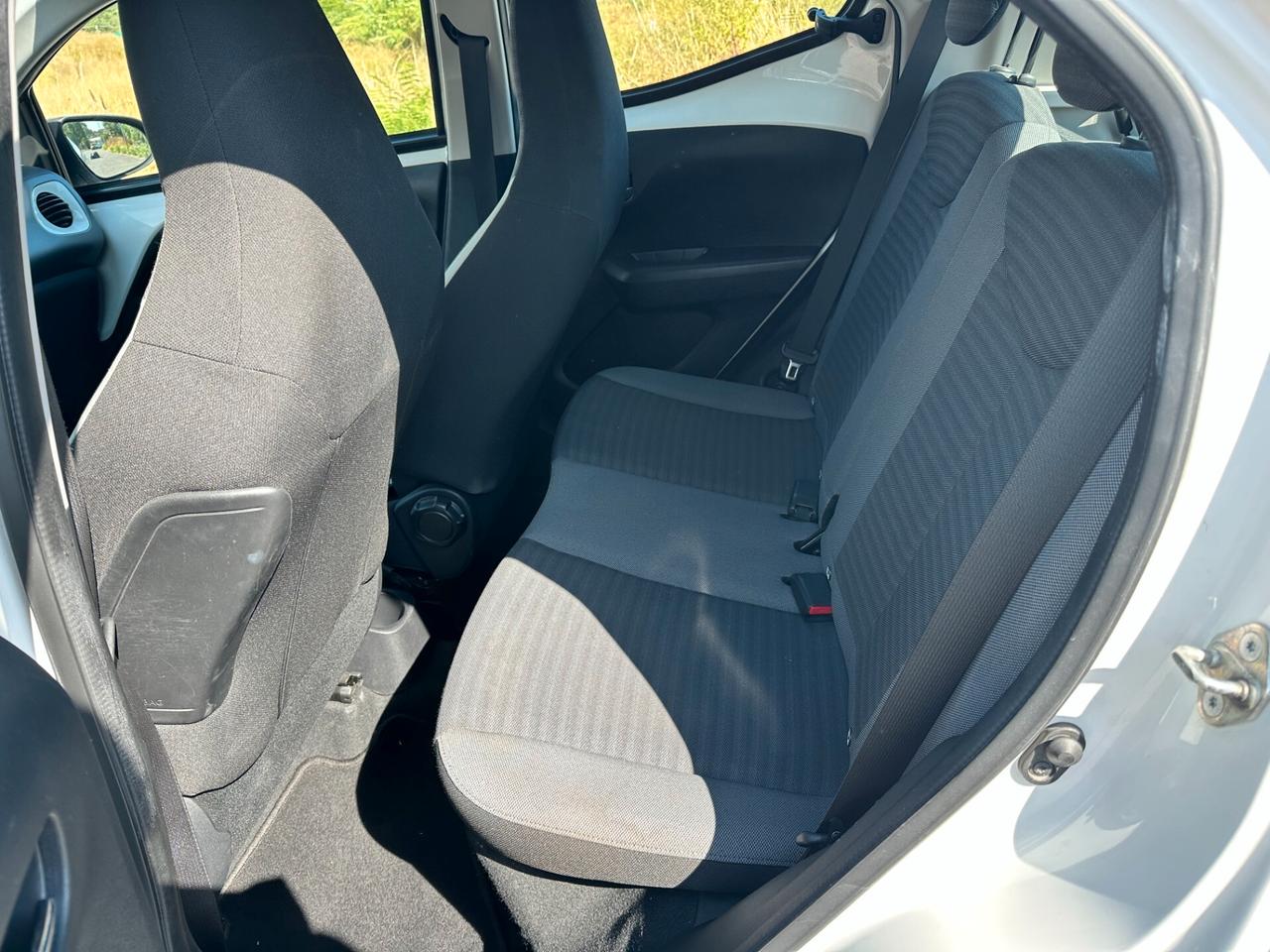 Toyota Aygo Connect 1.0 VVT-i 72 CV 5 porte -playx CAMBIO AUTOMATICO