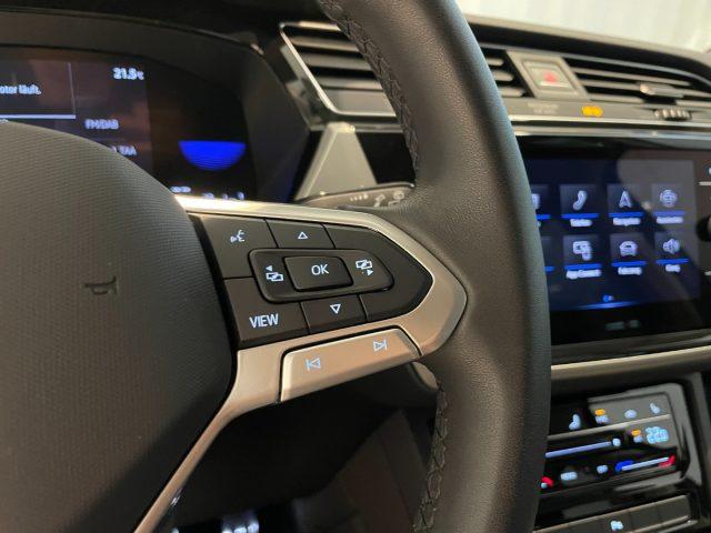VOLKSWAGEN Touran 2.0 TDI DSG MOVE 7P Travel Assist LED Navi Cam