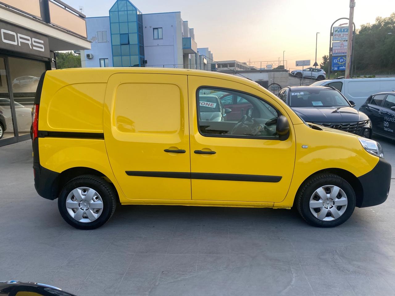 Renault Kangoo 1.5 dCi 90CV FAP. Stop & Start 4p. Express Energy