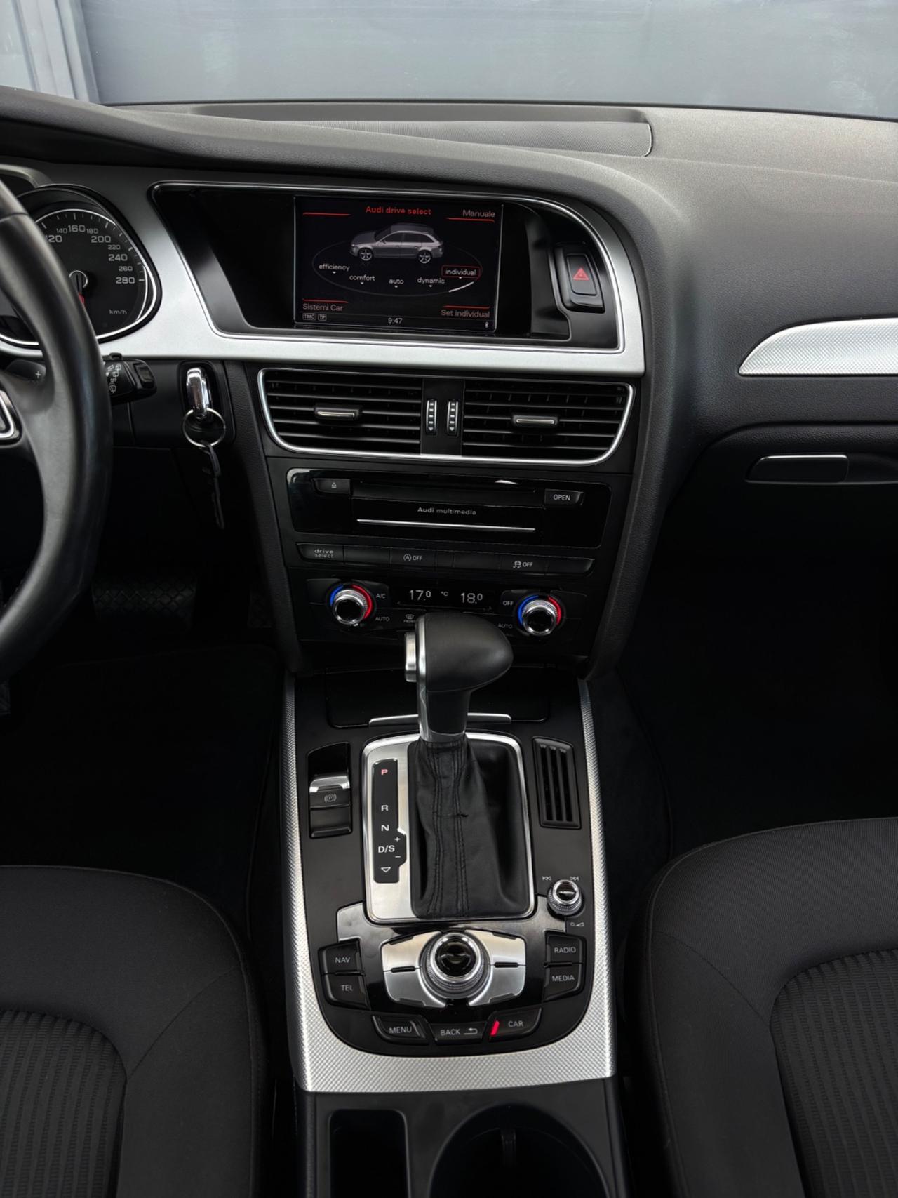 Audi A4 Avant 2.0 TDI 150cv S line. Garanzia 12mesi