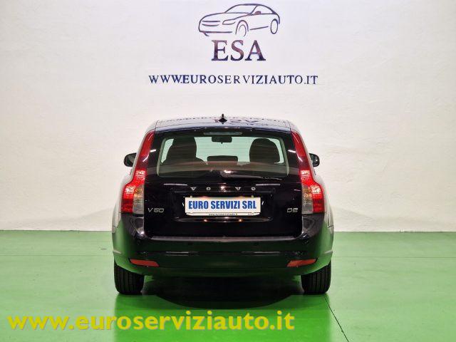 VOLVO V50 D2 POLAR