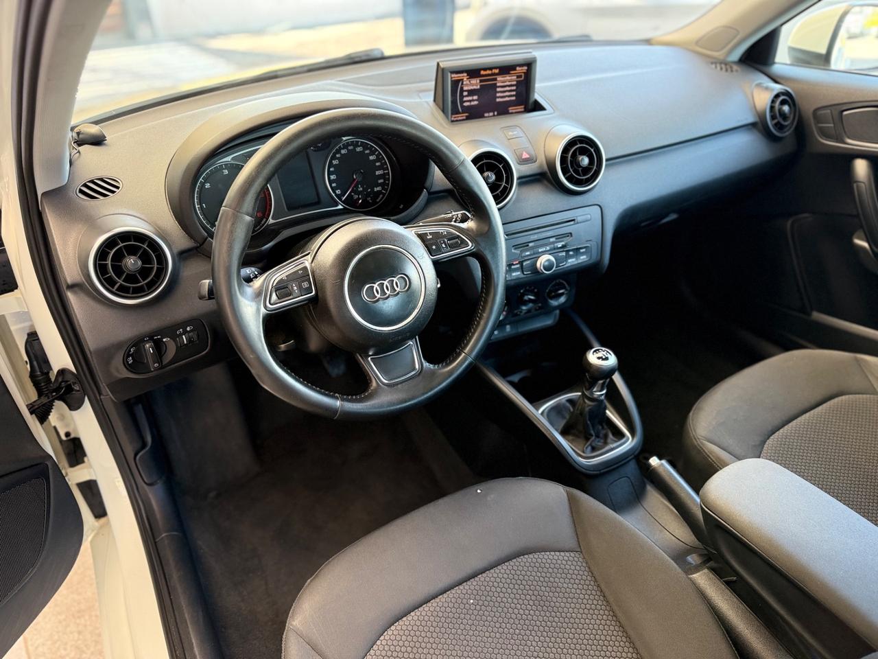 Audi A1 1.6 TDI Attraction