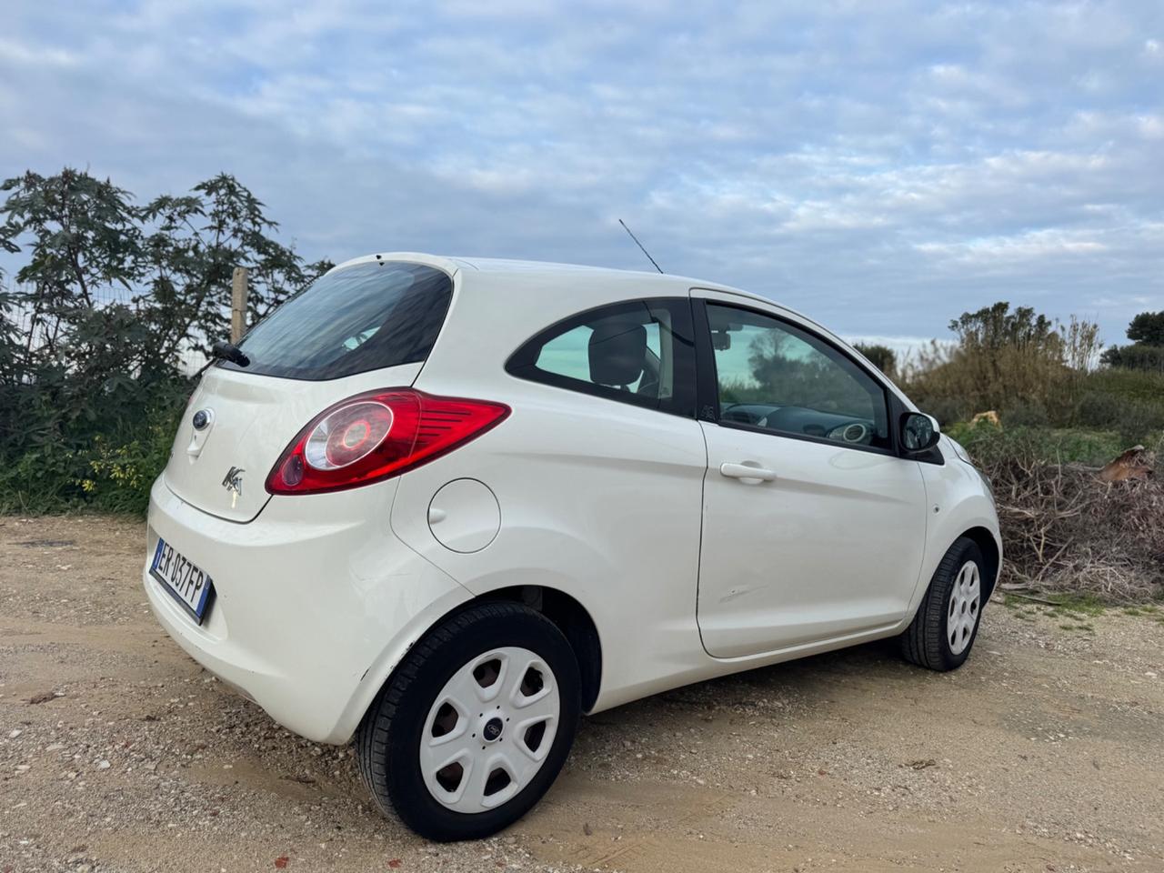 Ford Ka Ka 1.3 TDCi 75CV Titanium cDPF Bs.