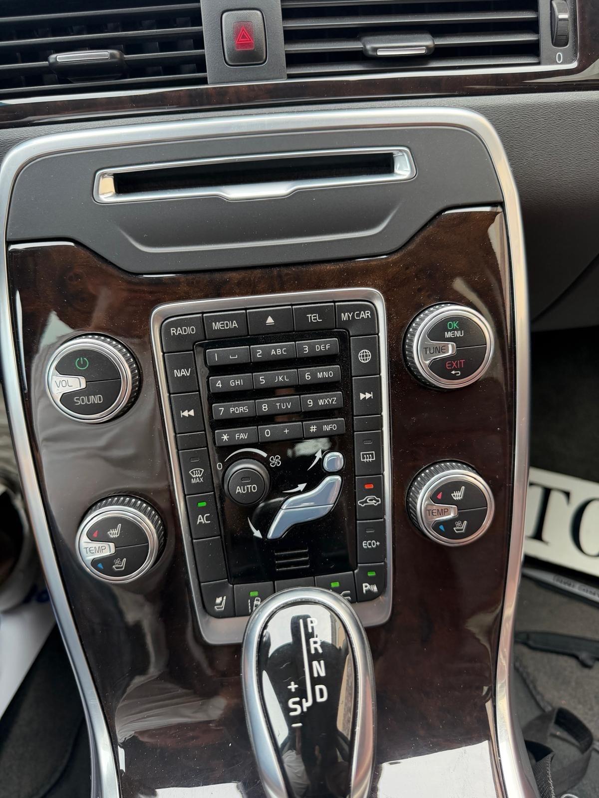 Volvo V70 D4 Geartronic Momentum