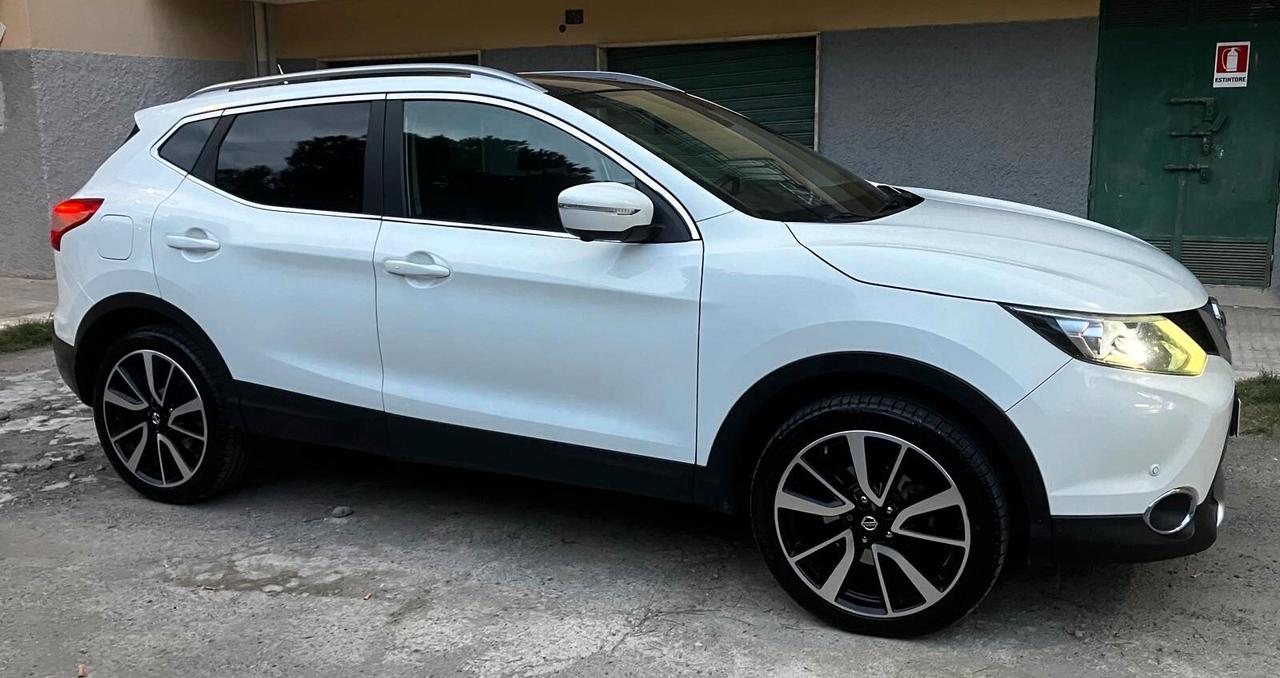 Nissan Qashqai 1.5 dCi Tekna unipro service certificato