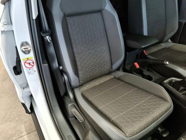 VOLKSWAGEN T-Cross 1.0 TSI DSG Style (OK NEOPATENTATI)
