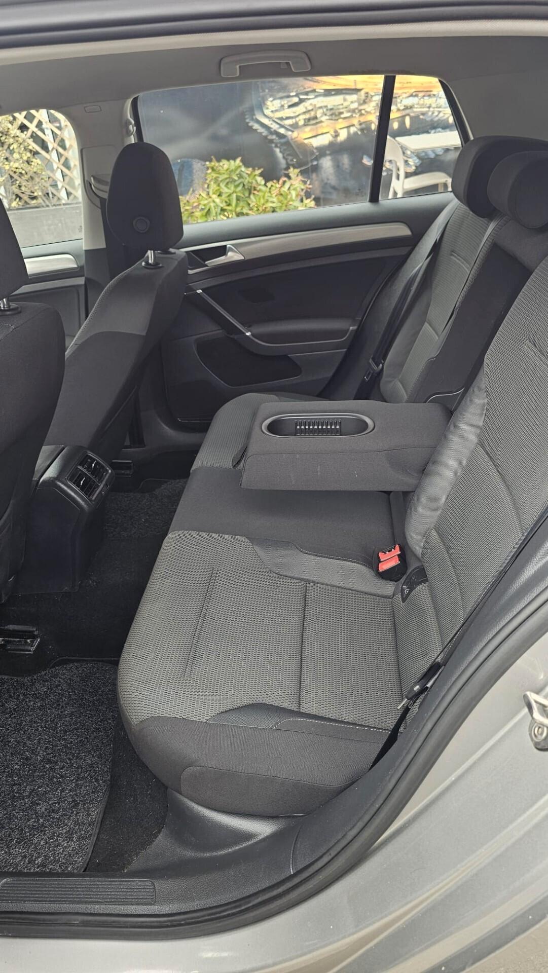Volkswagen Golf 1.6 TDI 5p. Highline BlueMotion Technology