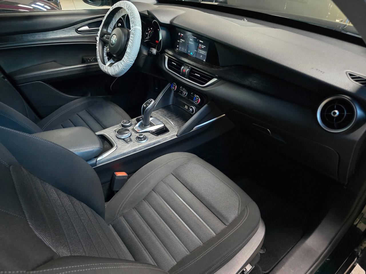 Alfa Romeo Stelvio 2.2 Turbodiesel Business IVA ESPOSTA